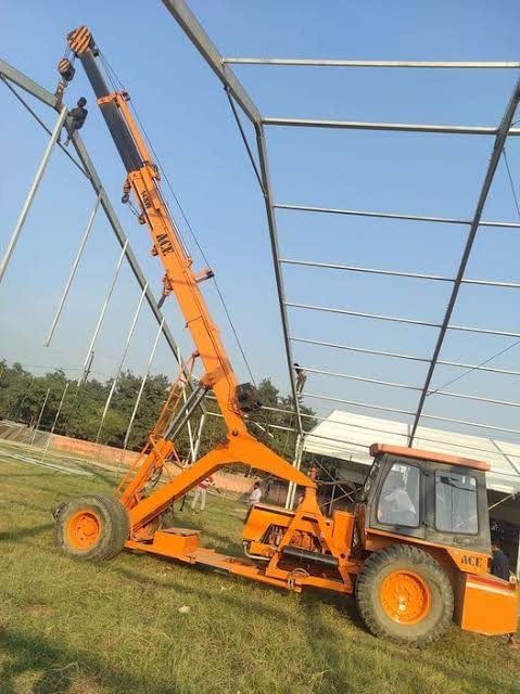 Hydra Crane Service Patna